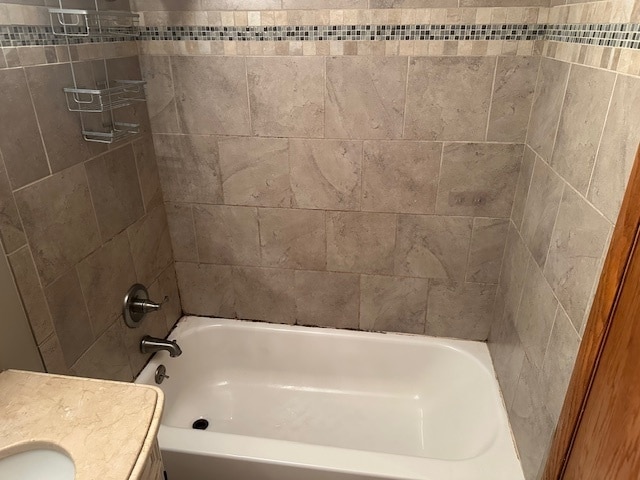 Building Photo - 740 N Northwest Hwy