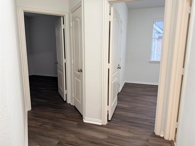 Building Photo - 4506 Julian Dr