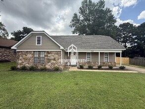 Building Photo - 3988 Silverleaf Rd