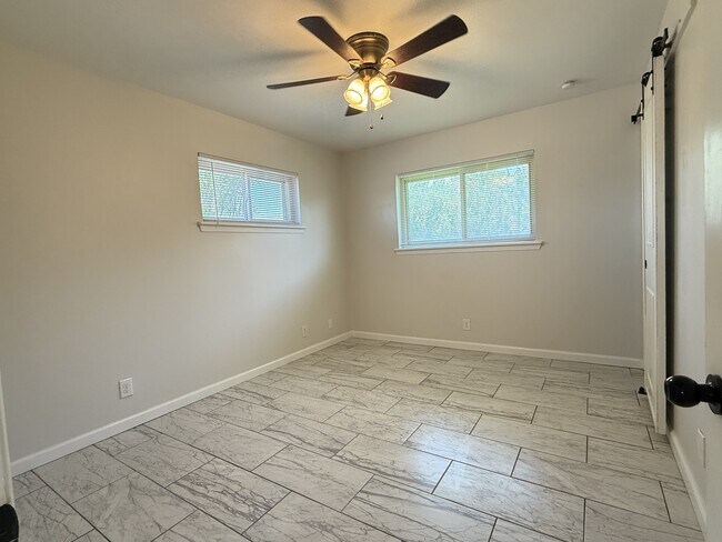 Building Photo - 7201 Armistad Ave