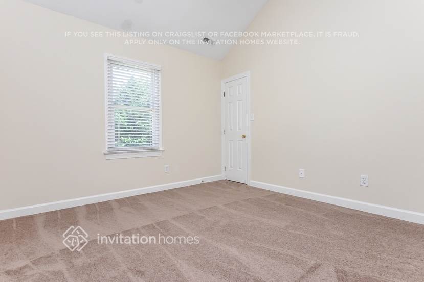 Building Photo - 104 Tarpley Way