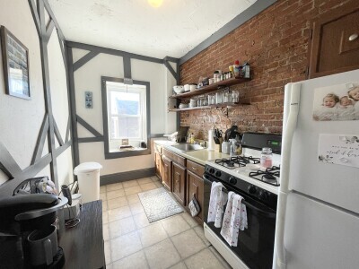 Primary Photo - 748 E 4th St