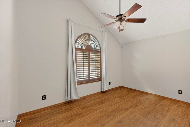 Building Photo - 851 Dulce Tierra Dr