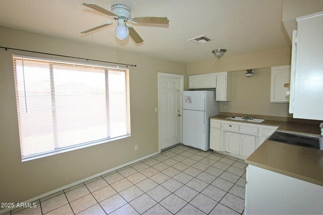 Building Photo - 4553 E Caballero Cir