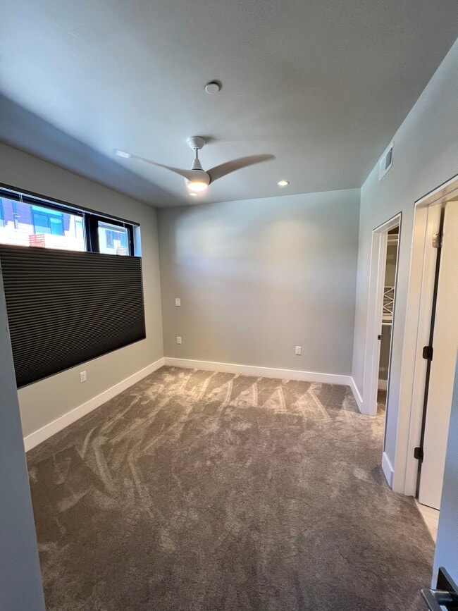 Building Photo - 100 High St