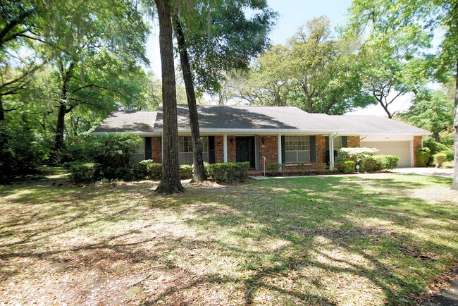 Primary Photo - 18 Sherwood Rd NW