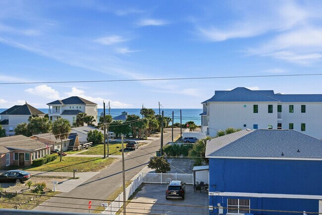 Building Photo - 14300 Millcole Ave
