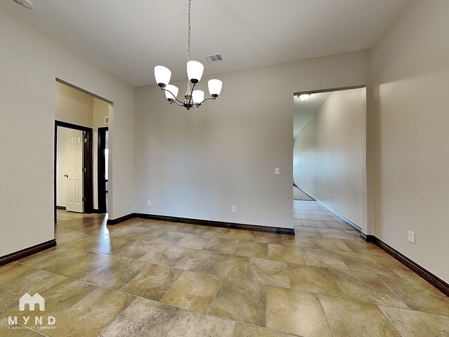 Building Photo - 1132 Merlin Dr