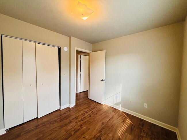 Building Photo - 1416 Christine Ct