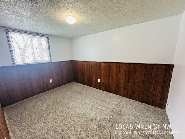 Building Photo - 10648 Wren St NW