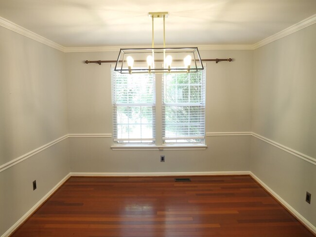 Building Photo - Recently Renovated & Move-In Ready- Bowie, MD