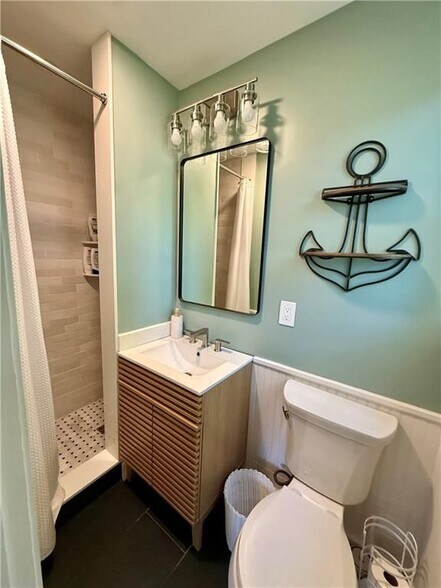 Building Photo - 8 McCormick Rd