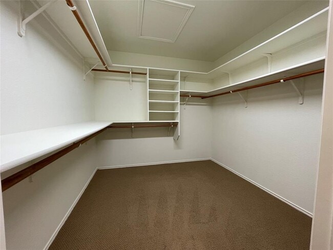 Building Photo - 14828 Single Trce