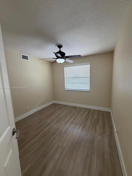 Building Photo - 8443 Royal Palm Blvd