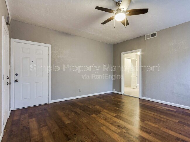 Building Photo - 201 NW 17th St