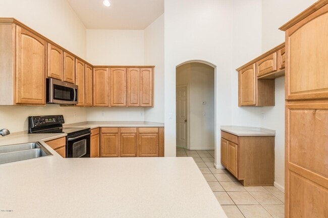 Building Photo - 24627 N 45th Dr