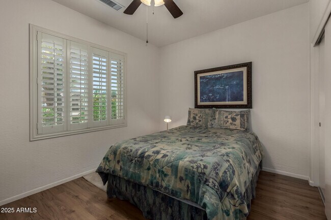 Building Photo - 15027 W Home Run Dr