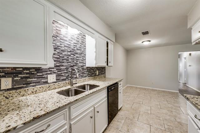 Building Photo - 2817 Springhaven Ct