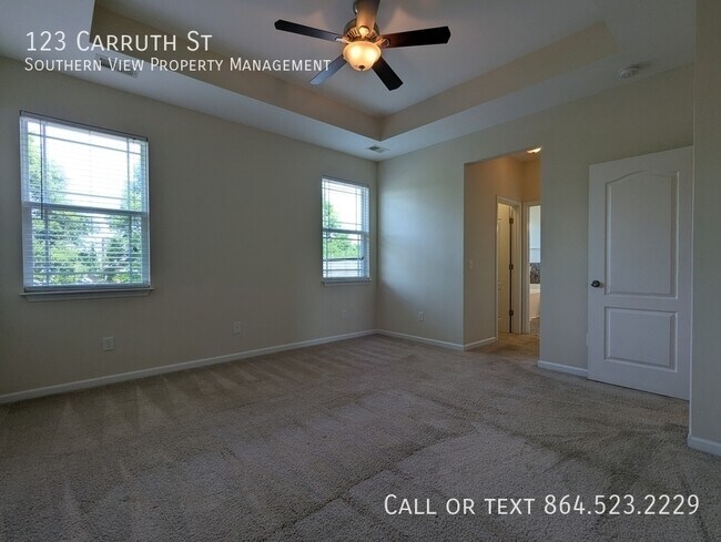 Building Photo - 123 Carruth St