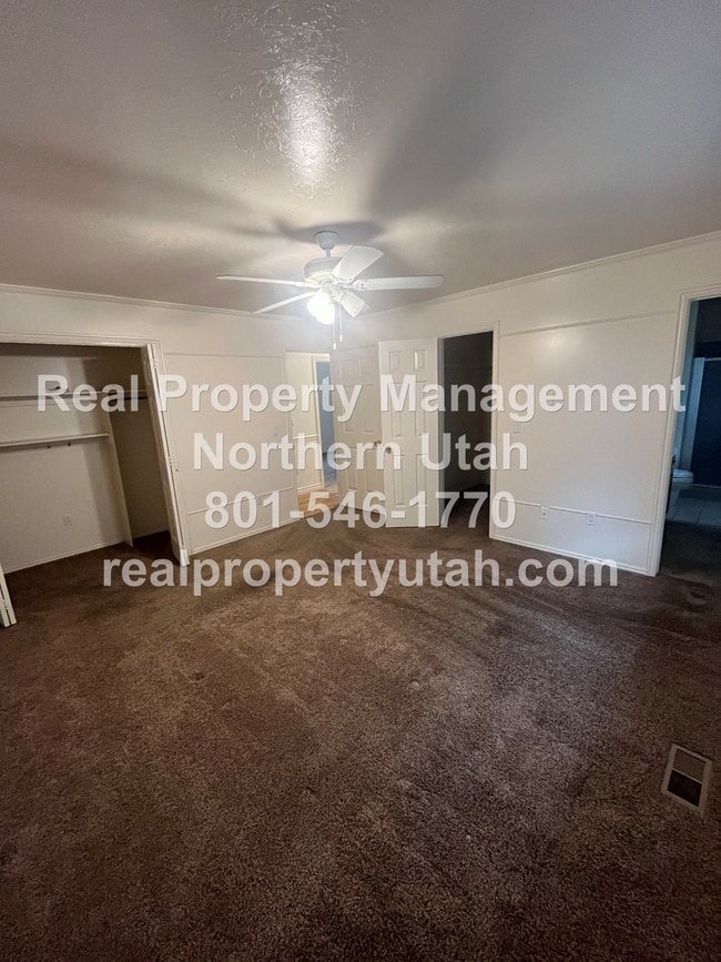 Building Photo - Large 5 Bedroom Home In Farmington Coming ...