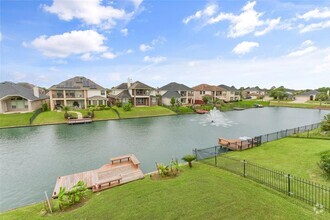 Building Photo - 18111 Blues Point Dr