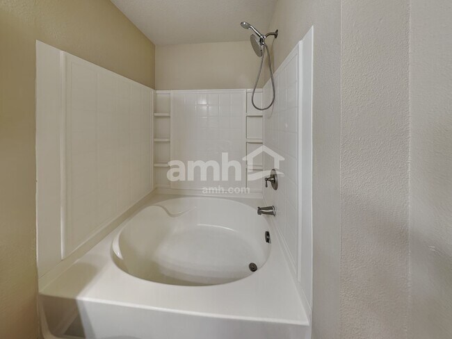 Building Photo - 14454 Banister Dr