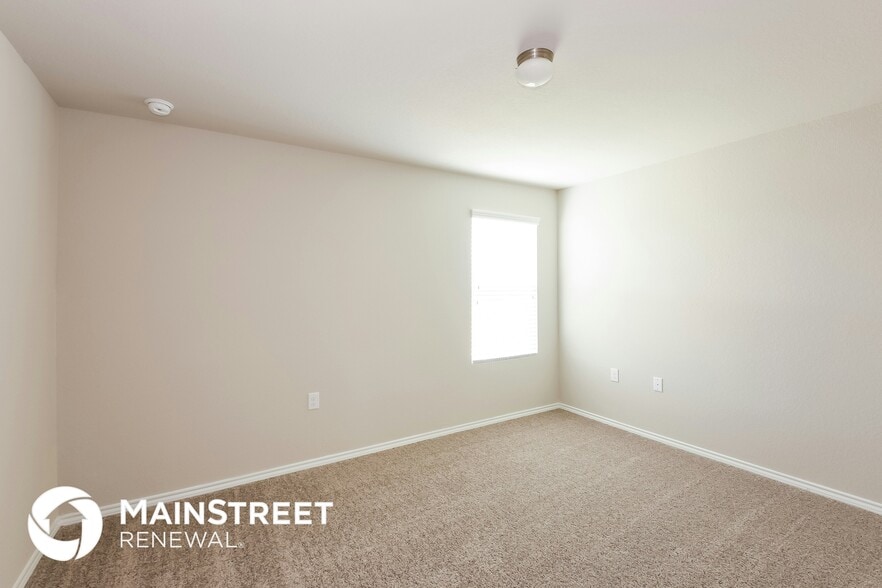 Building Photo - 7107 Cozy Run