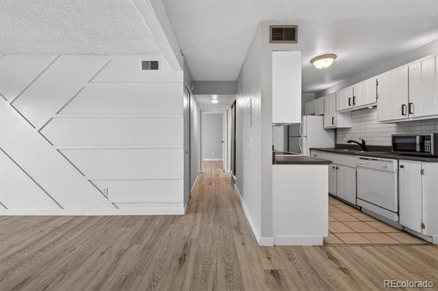 Building Photo - 16359 W 10th Ave