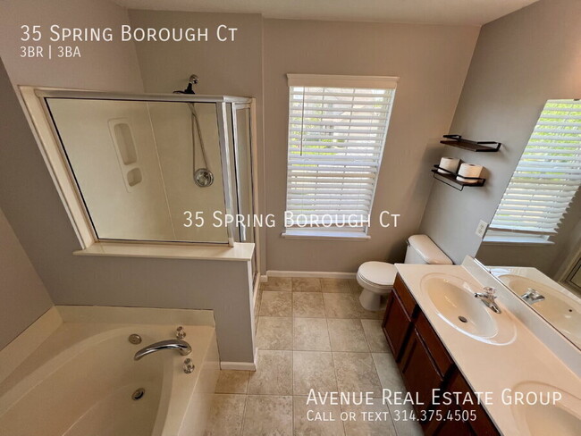 Building Photo - 35 Spring Borough Ct