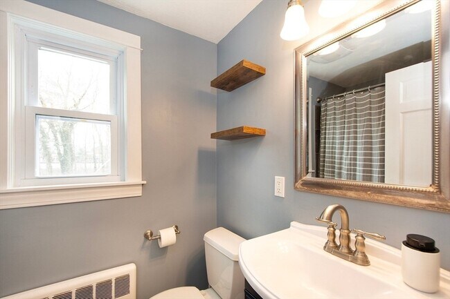 Building Photo - 75 Tower Ave