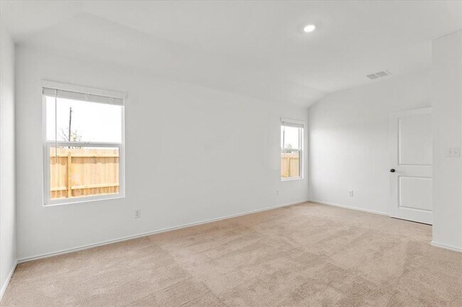 Building Photo - 461 Alamito Ave