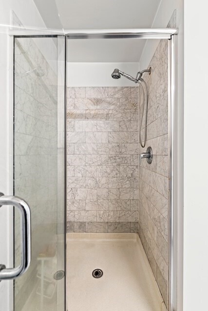 Building Photo - 70 Lincoln St