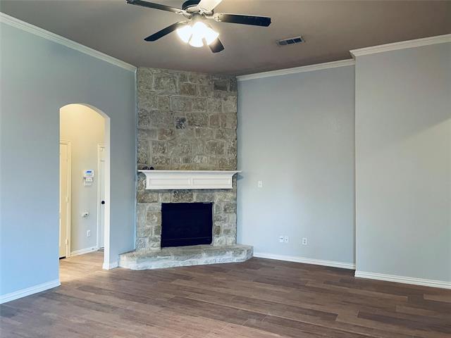 Building Photo - 2621 Cedar Falls Dr