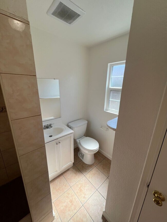 Building Photo - 962-968 Di Giulio (10)