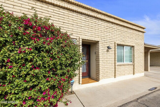 Building Photo - 3039 N 38th St