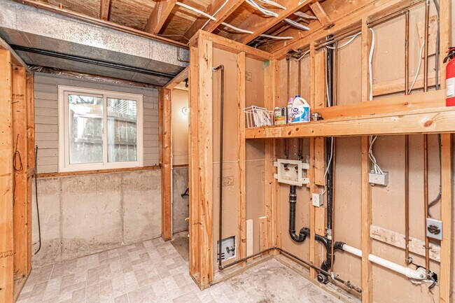 Building Photo - Please View 3D Virtual Walk-Through Before...