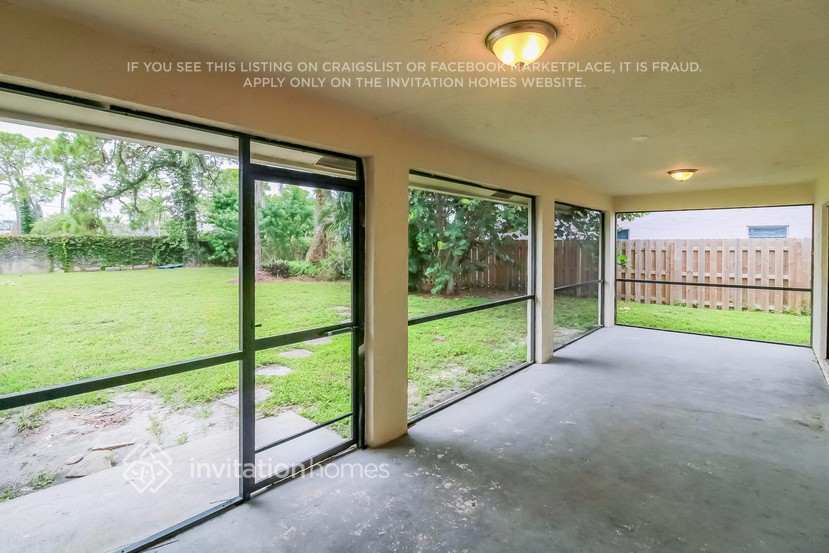Building Photo - 120 Miramar Ave