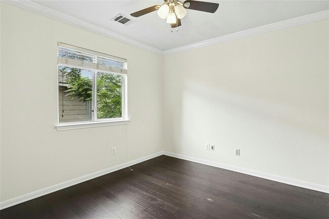 Building Photo - 1705 Gaylord Dr