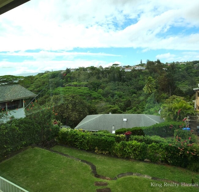 Building Photo - 99-411 Fernridge Place