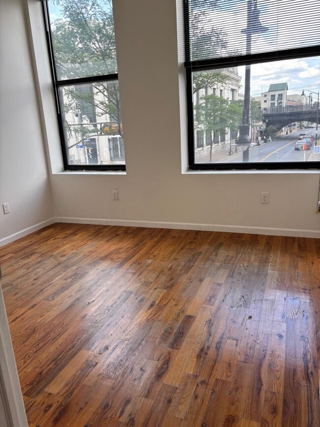 Floorplan - 209-219 Broad St