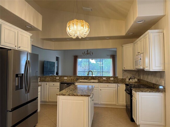 Building Photo - 54 Camino Real