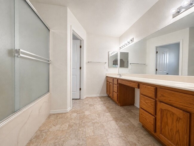 Building Photo - 353 Prescott Dr