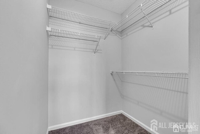 Building Photo - 1236 Edpas Rd