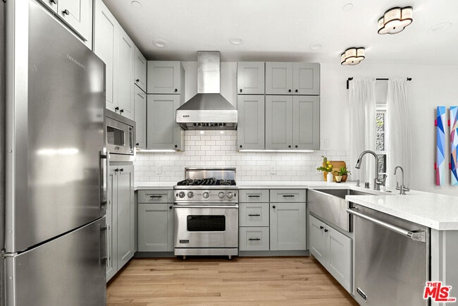 Building Photo - 8835 Betty Way