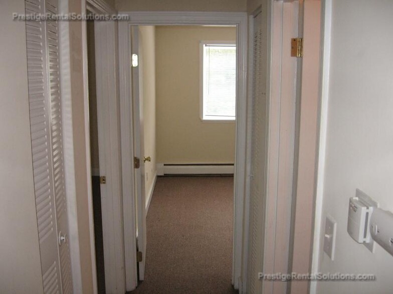 Building Photo - 89 Plympton St