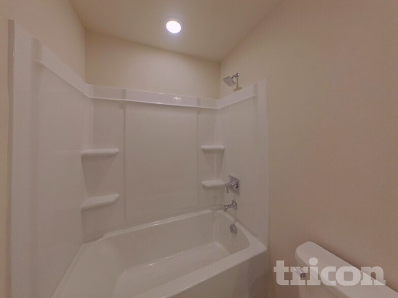 Building Photo - 2508 Blue Sky Mdws Dr