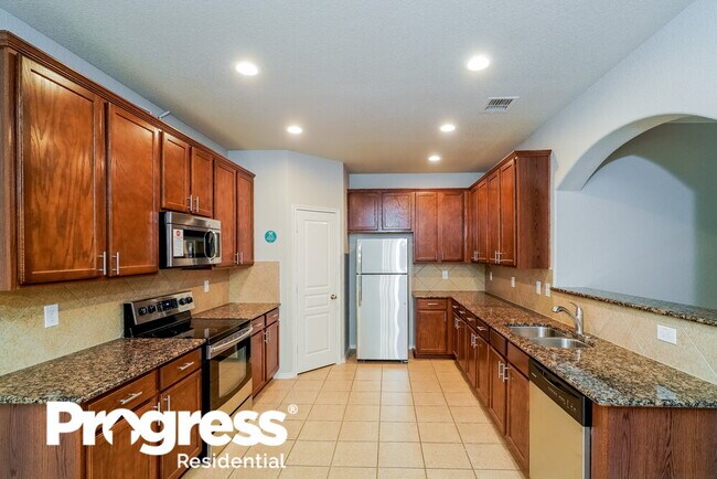 Building Photo - 26714 Villa Toscana