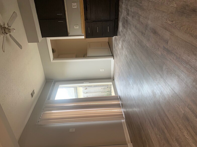 Building Photo - 6033 Wingedfoot Ct