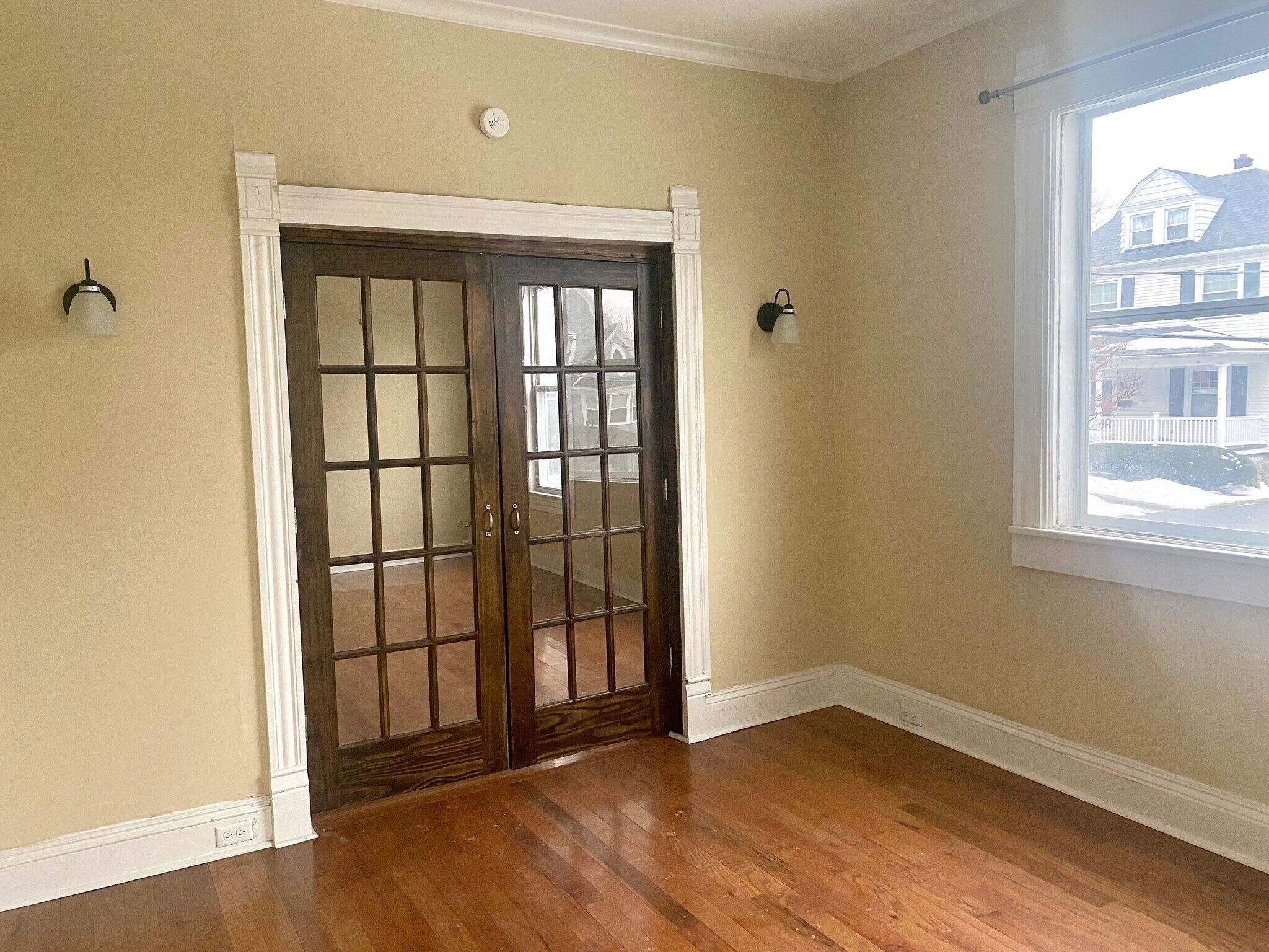 Building Photo - 800 Electric St