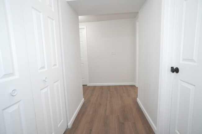 Building Photo - 5801 Juniper Ave